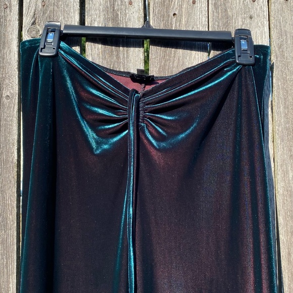 Vintage Forever 21 Green Velvet Maxi Skirt - Picture 3 of 3